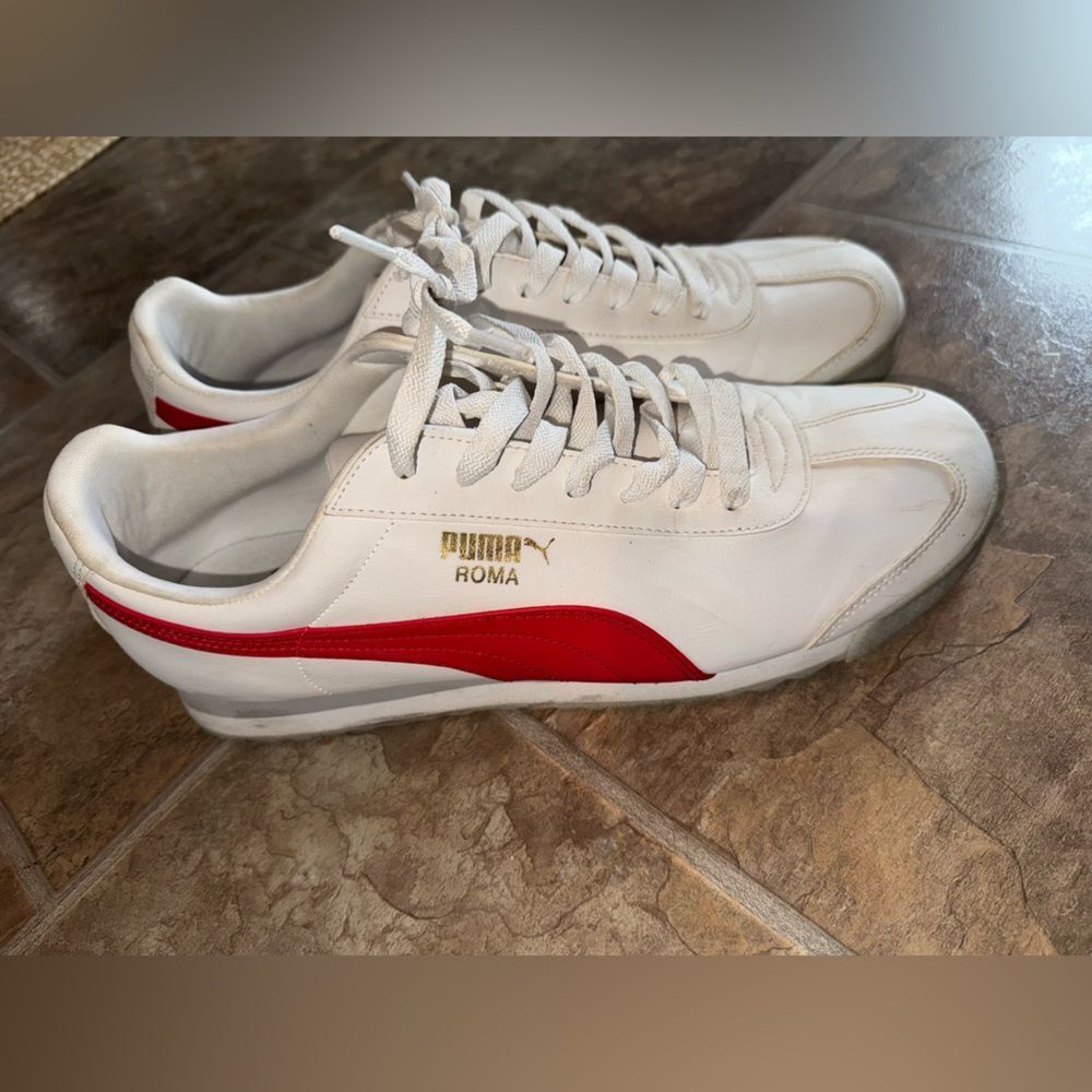 Puma Roma Casual Lace Up White Sneakers with Red Formstripe and Gold Logo